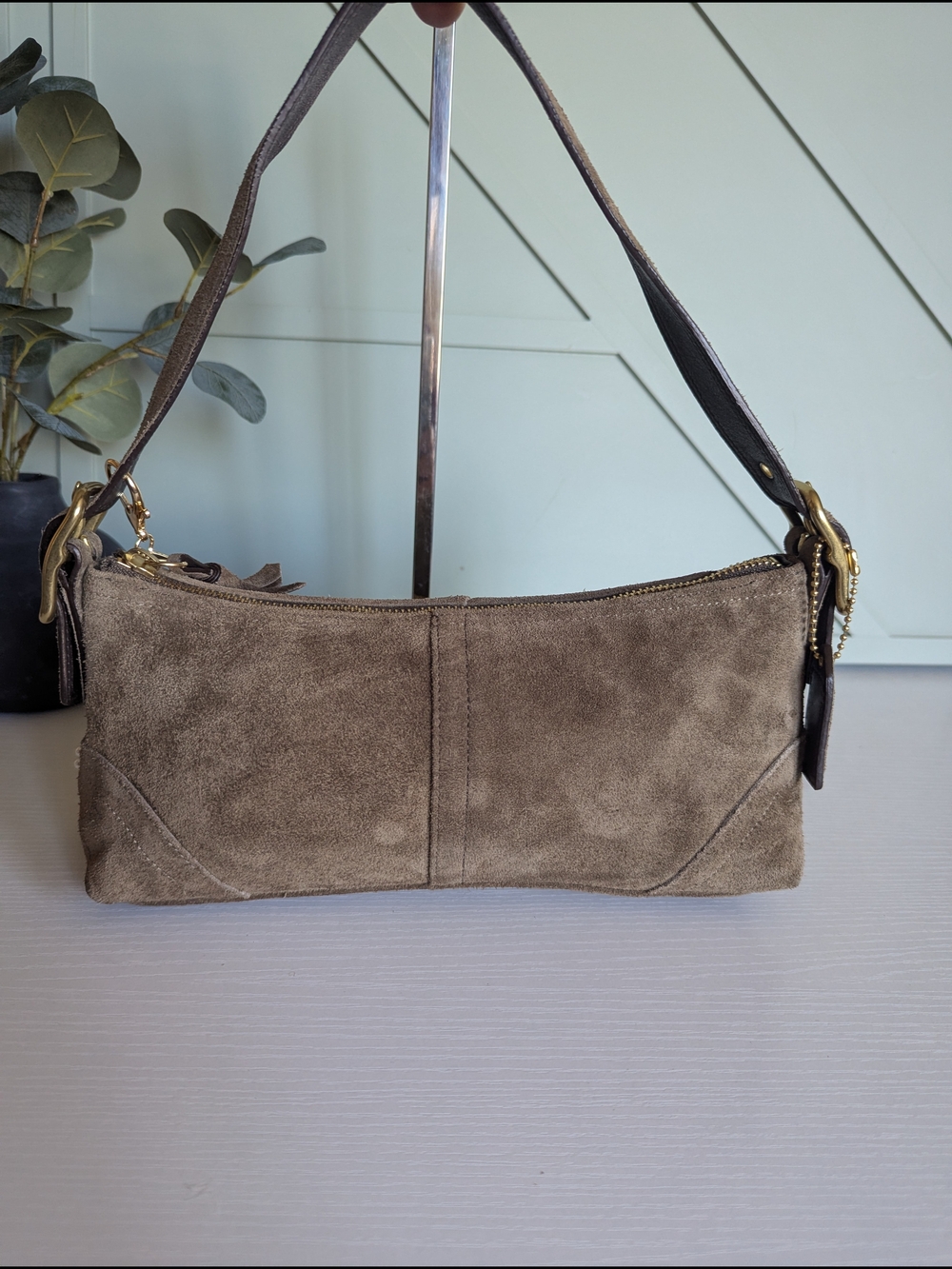 vintage Coach Hamptons Demi Suede Baguette Bag - Picture 6 of 13